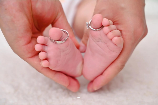 苍南孕妇肚子隐隐作痛